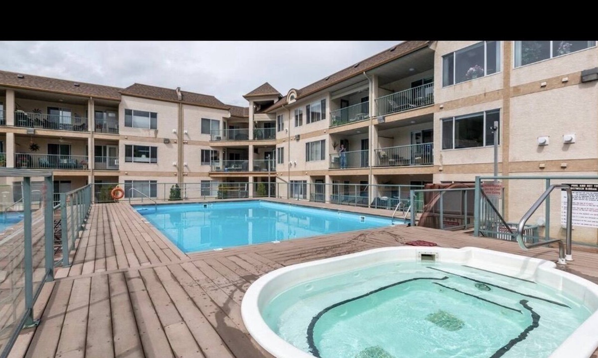Sicamous Condo | Sledders/Boaters - fully furnished Condo
