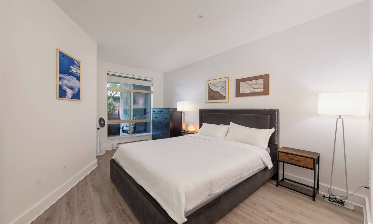 Vancouver Condo | Spacious Modern 3BR Condo at UBC - Ideal for Families & Scholars