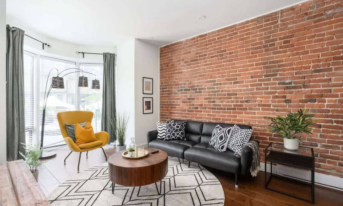 Mile End Apartment | Splendid 2BD/2BA Brand New in Mile End/Plateau