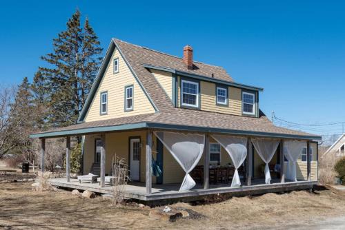 Western Shore House | Spyglass Seastead