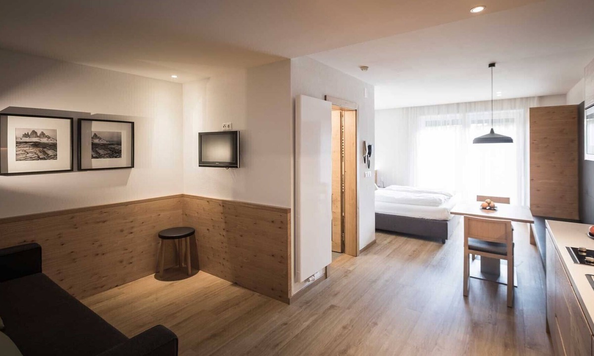 Sand in Taufers Apartment | Studio Apartment 'Superior' with Mountain View, Shared Garden and Wi-Fi