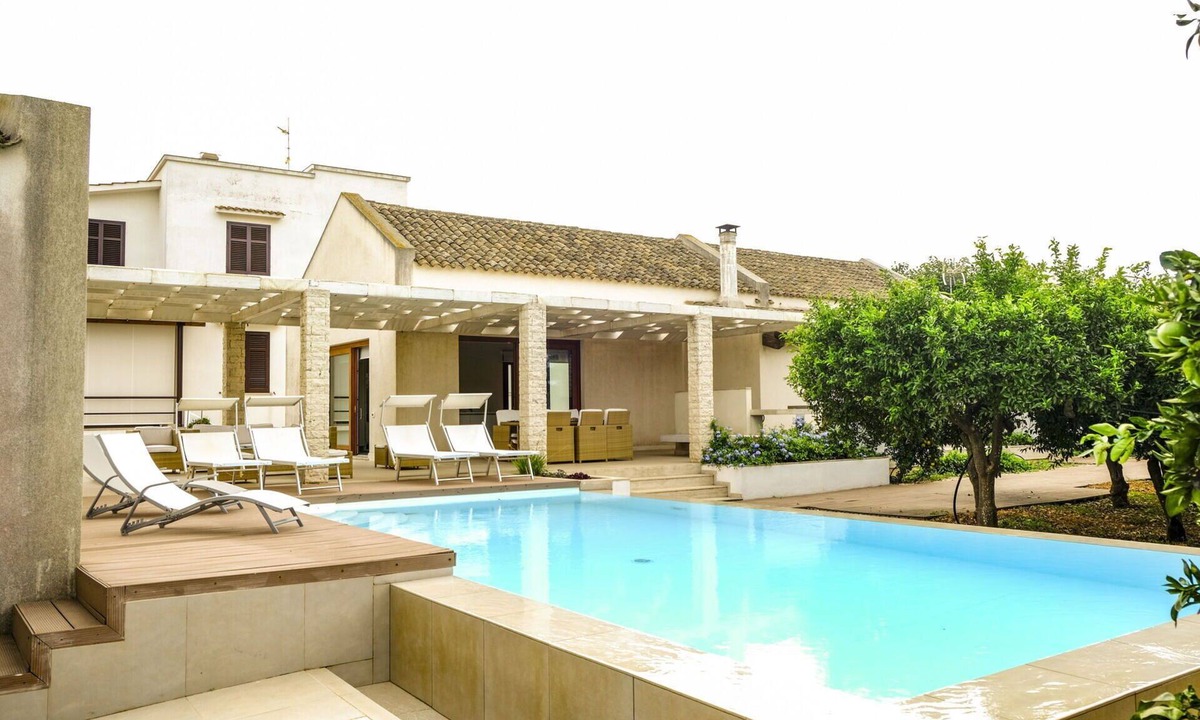 Marsala Villa | Stunning private villa for 9 guests with A/C, WIFI, private pool and TV