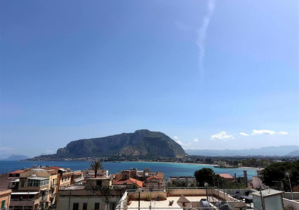 Mondello Apartment | Sweet Mondello