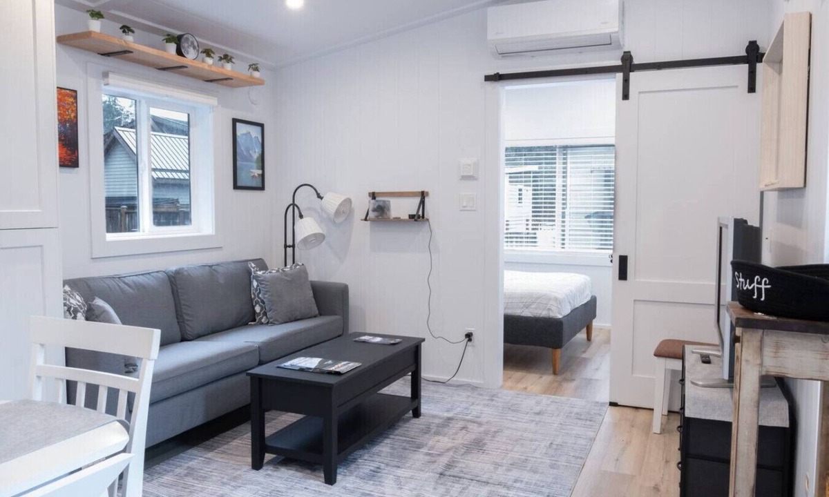 Fraser Valley Regional District House | The Käbin | Cozy 2BR Cabin