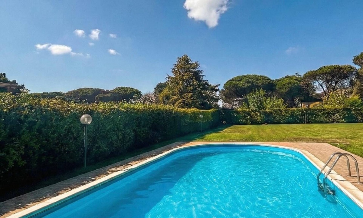 Latina Lido House | The Oasis of Sabaudia-Family Pool Villa