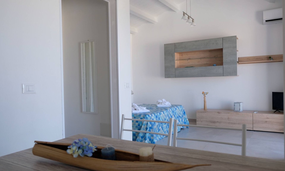 Trapani Apartment | The Terraces on the Salt-Studio 1