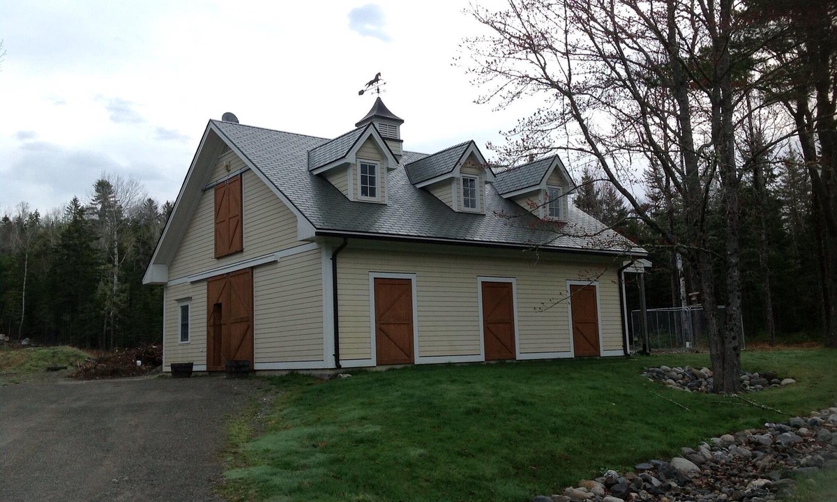 Dufferin Apartment | "Tidal Treasure" Guest 9 of 10 Carriage House