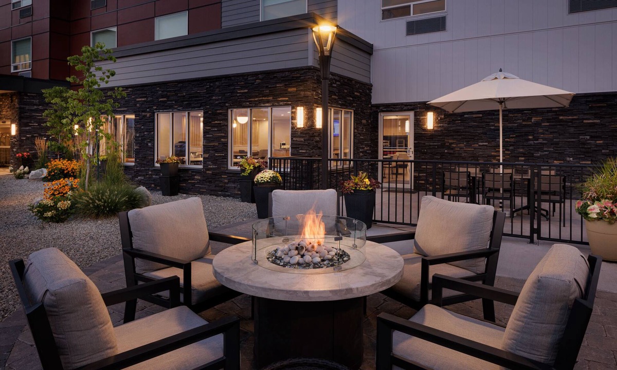 Westbank Hotel | TownePlace Suites by Marriott West Kelowna