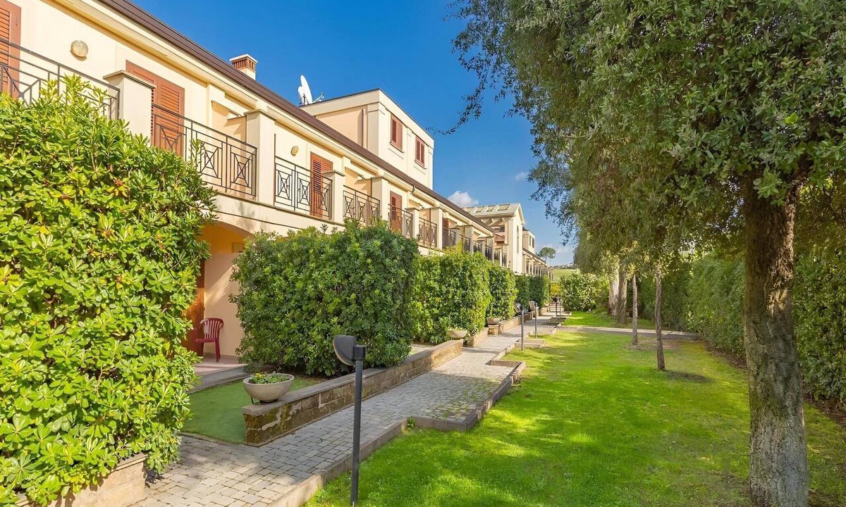 Settecamini Apartment | Tranquil Retreat Near Rome for 4