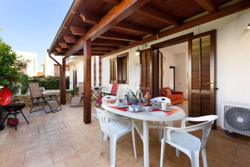 San Vito Lo Capo Apartment | Trilocale Piano Terra Con Veranda