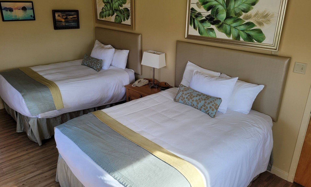 Liscomb Cottage | Two-Queen Bedded Motel Room at Liscombe Resort