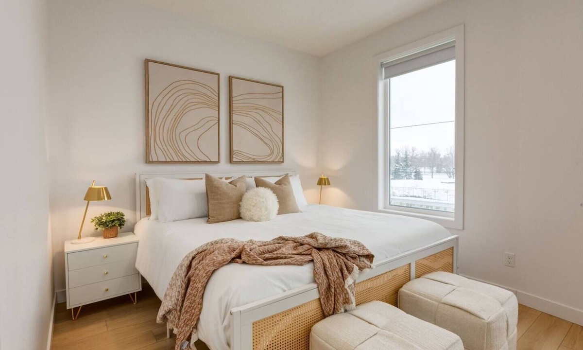 Shaganappi House | "Vanilla Golden Hour"-3 Bdrm mins from Downtown!