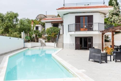 Licata Villa | Villa Al Tramonto vista mare