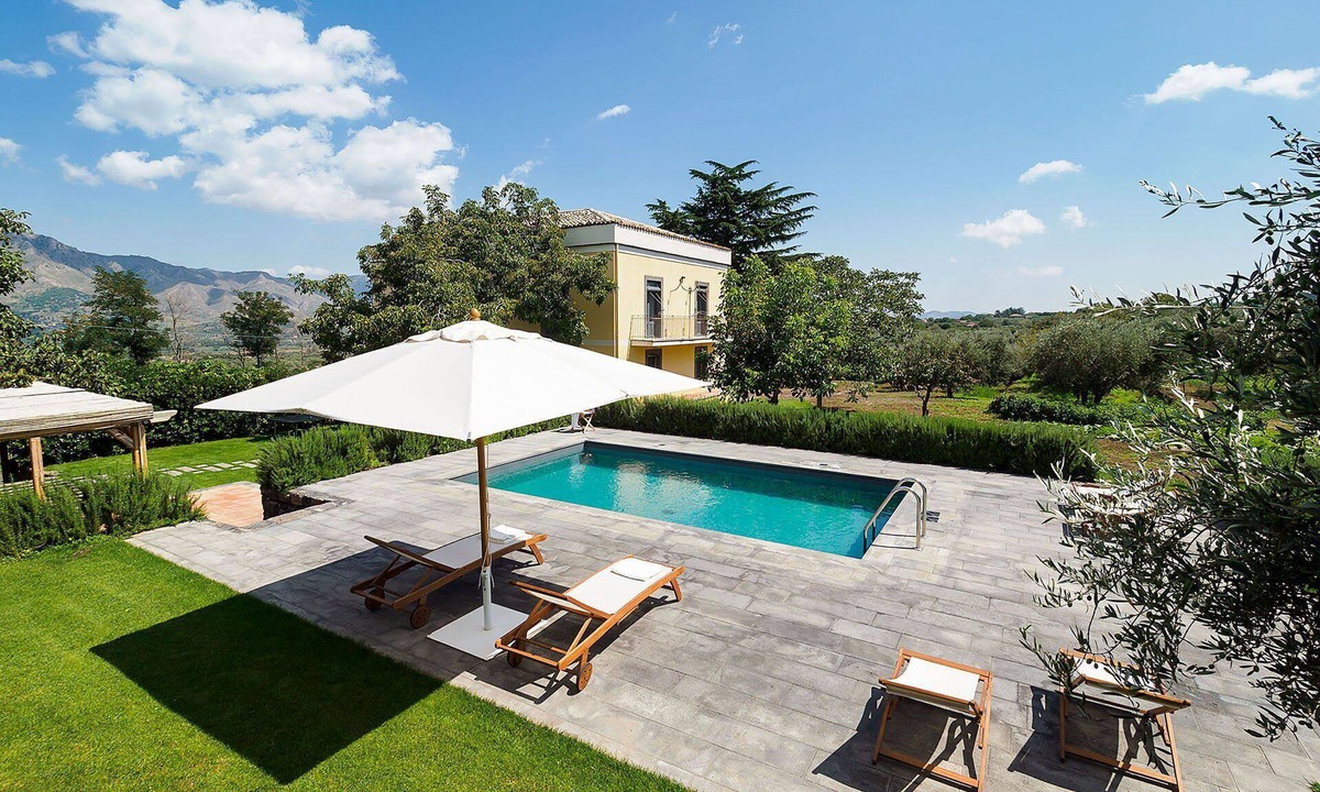 Montelaguardia Villa | Villa Alcantara with heated pool - My Rental Homes