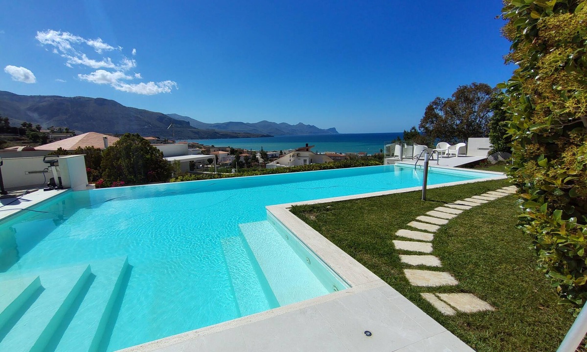 Alcamo Marina Villa | VILLA BEAUTIFUL VIEW - HEATED POOL