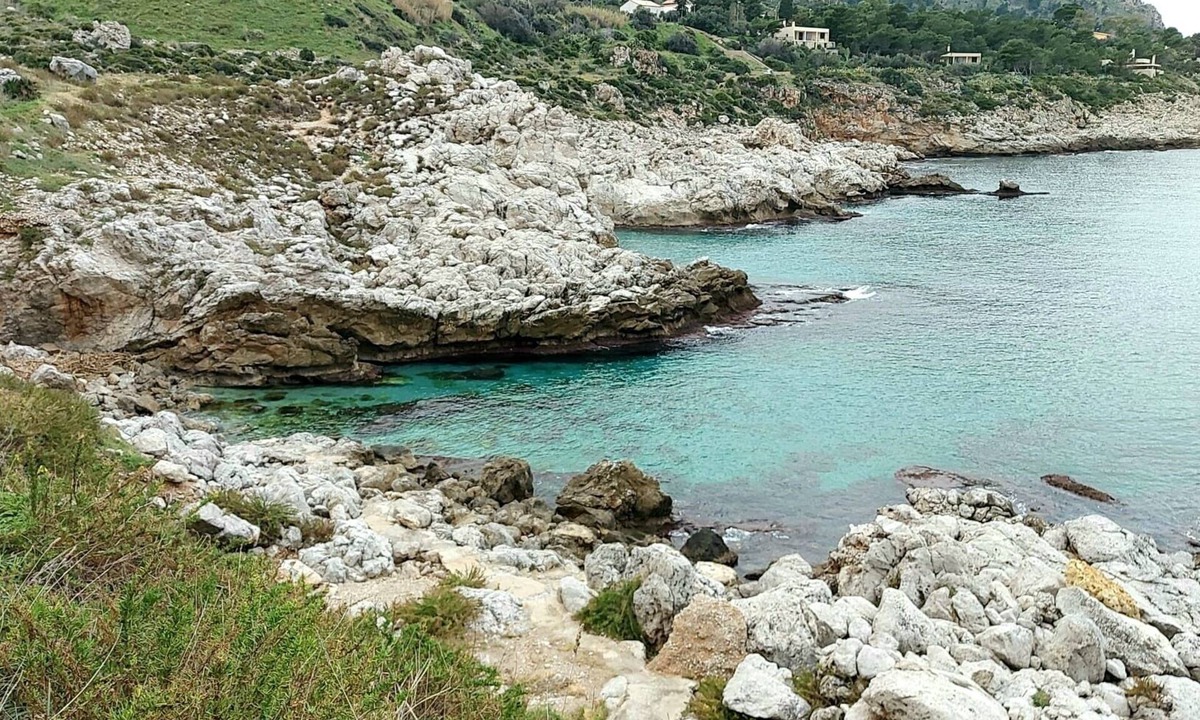 Capo Zafferano Bed & Breakfast | Villa Flavia Holidays Room "Cactus" 50 m from the sea
