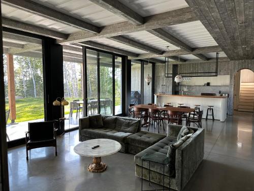 La Malbaie Villa | Villa Les Flots: Breathtaking view of St Lawrence