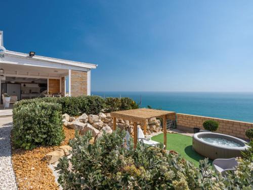 Pergole Villa | Villa Orizzonte Holidays by Interhome