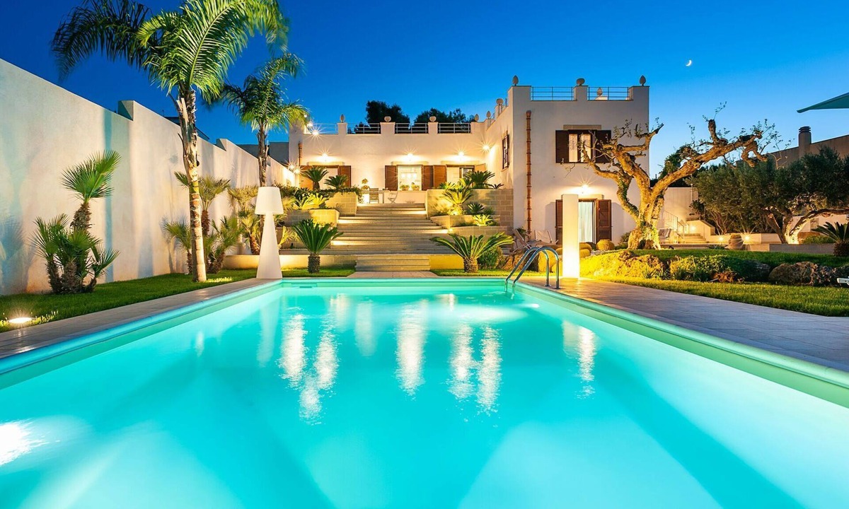 Marausa Villa | Villa Pigna Bianca - Luxury Villa with private swimming pool in Marausa, Sicily.