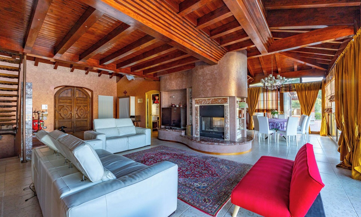 Gioiosa Marea Villa | Villa Rosaria with spa and indoor pool