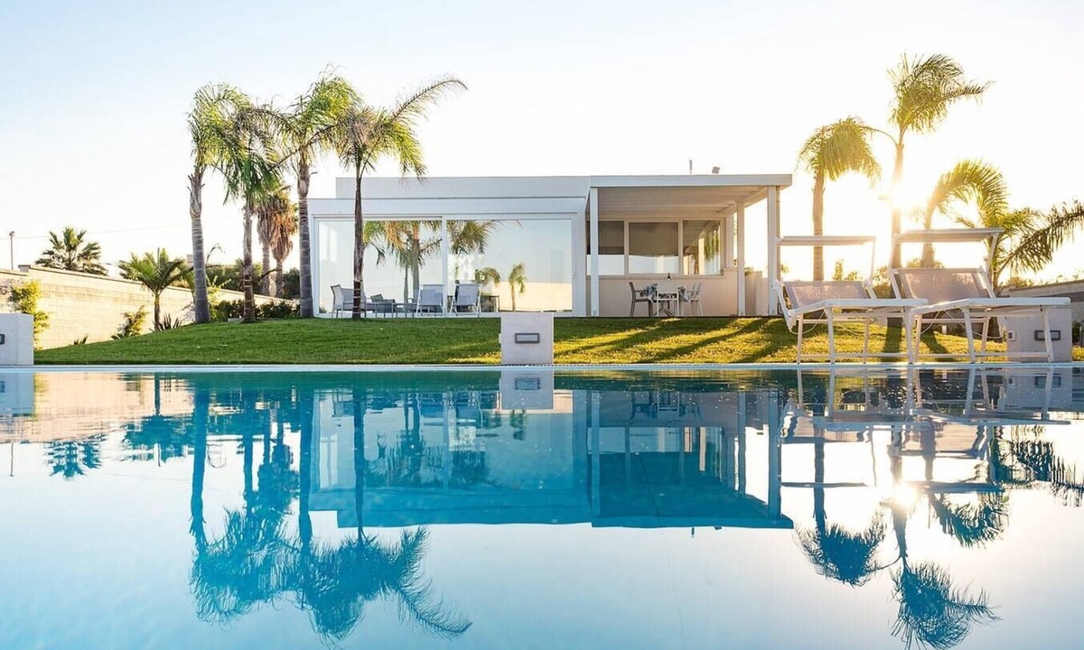 Marsala Villa | Villa Signorina (10 Guests) with pool
