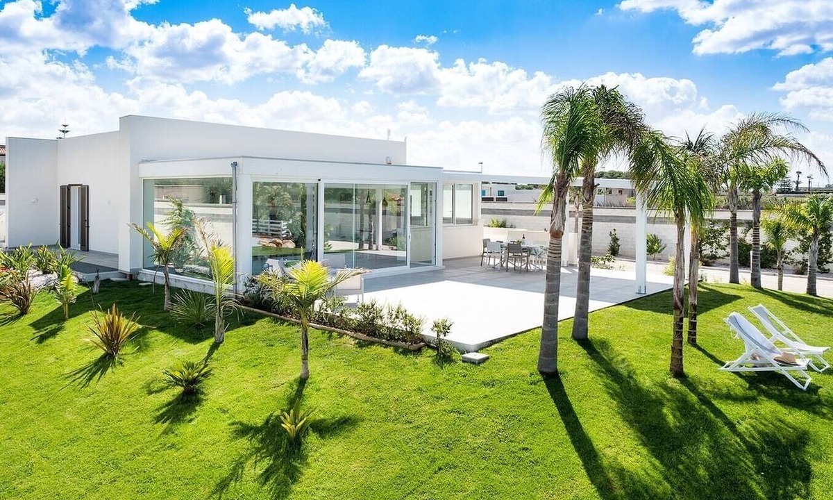 Marsala Villa | Villa Signorina (6 Guests) with pool