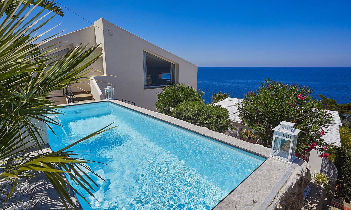 Bagheria Villa | Villa Smeraldo on the sea, with pool and garden