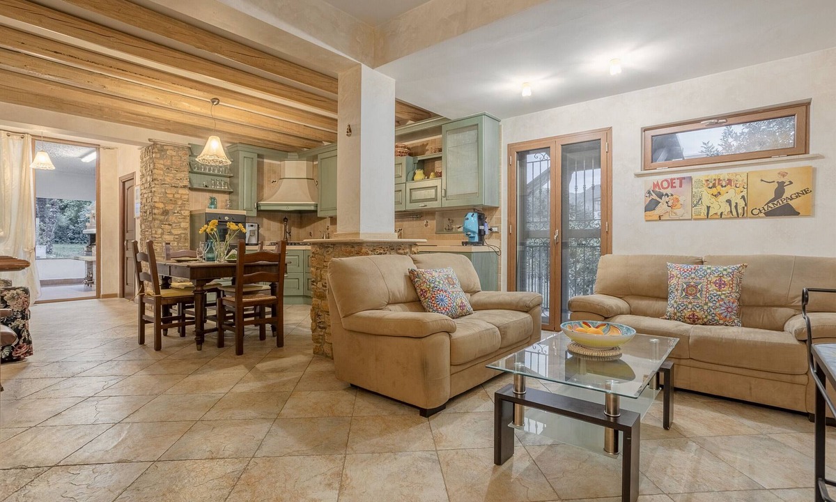 Palermo Villa | Villa 'Sorriso' with Private Pool, Wi-Fi and Air Conditioning