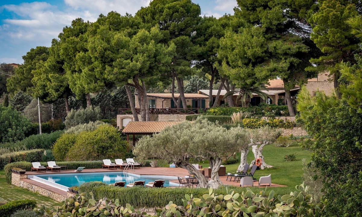 Licata Villa | Villa Terra Del Sole 8, Emma Villas