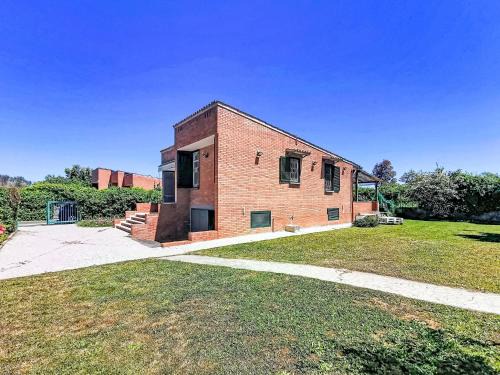 Foce Verde Villa | Villa VILLAGGIO GIORNALISTI 21 by Interhome