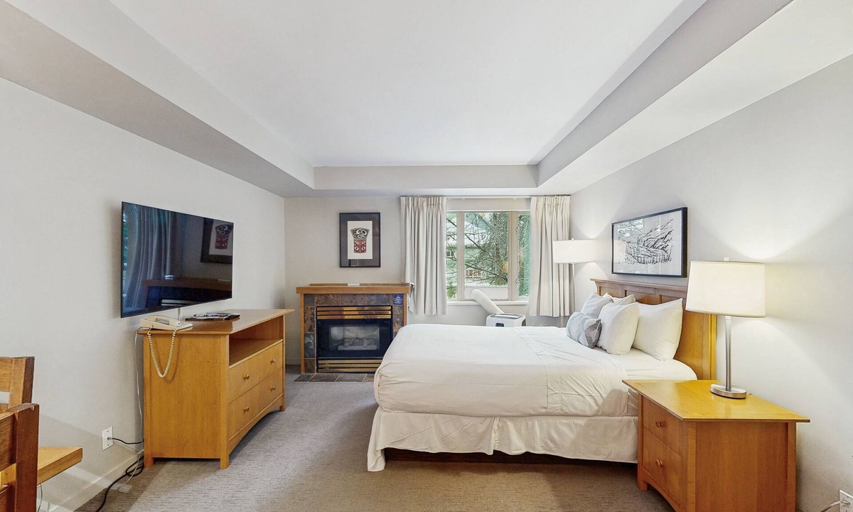 Whistler Village Apartment | Walk-to-lift studio with mountain views, fireplace, jetted tub, & gym access
