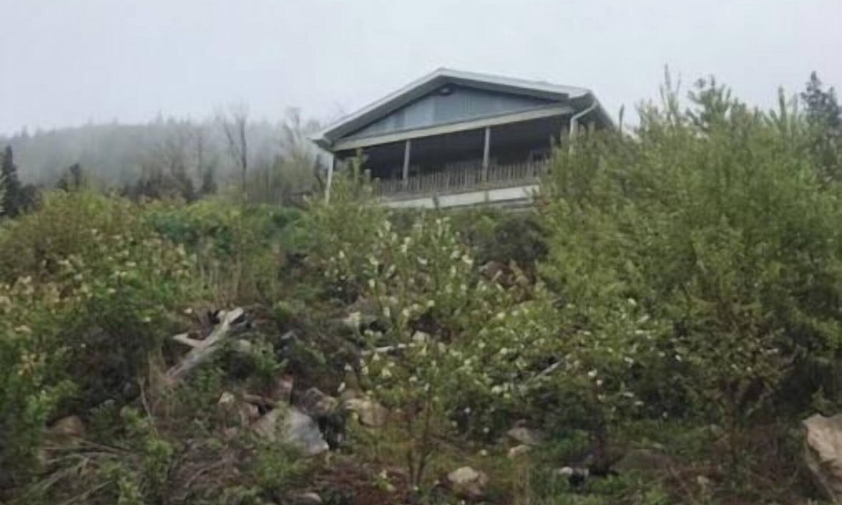 South Harbour Cottage | Water front cottages #2 Your Highlands National Park base camp, on South Harbour
