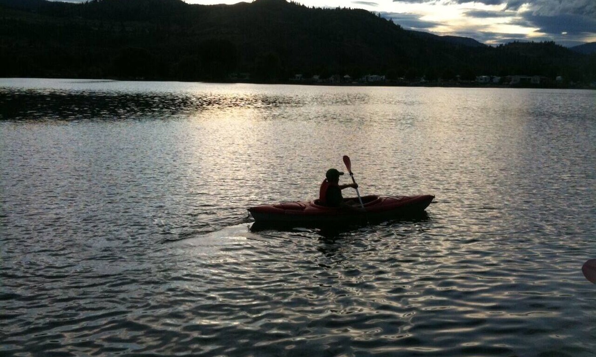 Okanagan-Similkameen Bed & Breakfast | Waterfront Self Contained 1 or 2 bedroom Suite in Oliver B.C.