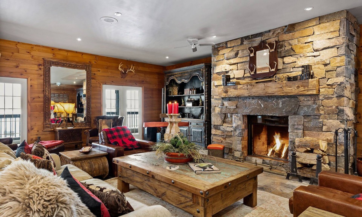 Dunchurch Ski Chalet | Whitestone Resort