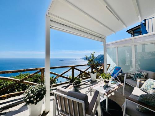 Nocelle House | YourHome - White House Giò