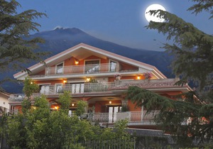 Etna Royal View