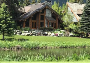 Large Family Chalet on Nicklaus North Golf Course