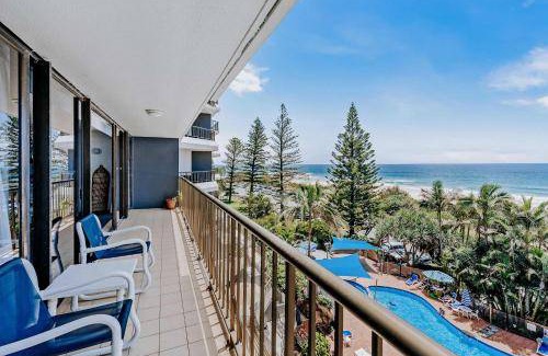 Currumbin Apartment | 136 m² Apartment ∙ 2 bedrooms ∙ 4 guests