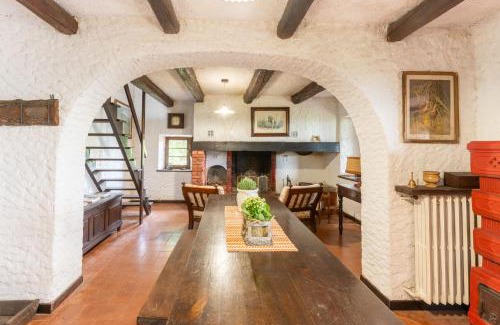 Castelnuovo di Garfagnana House | Villa Buriconti - Peaceful Countryside Retreat