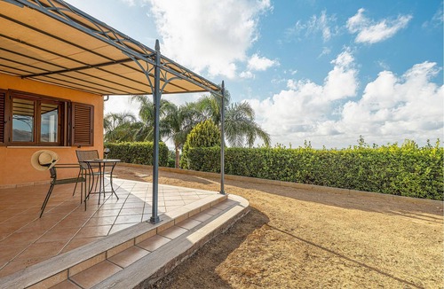 Campofelice di Roccella House | 1 bedroom accommodation in Campofelice Roccella