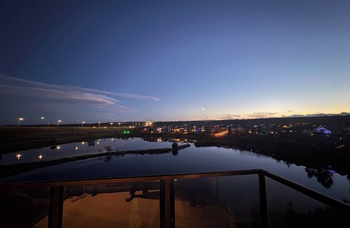 Cranston Condo | 2 Bedroom Condo With Lake View
