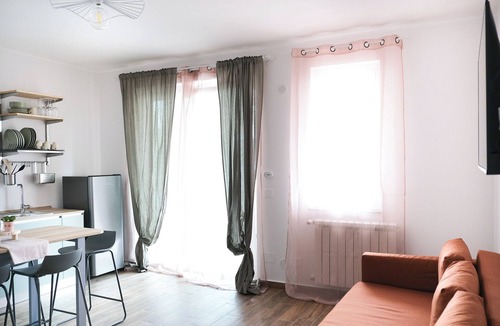Milazzo Apartment | 2 minutes from the port. Perfect for a romantic getaway or a rejuvenating weekend getaway.