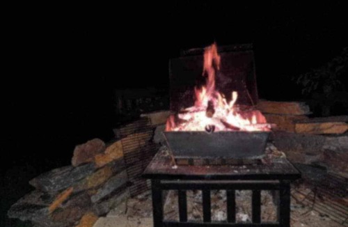 Austin Ski Chalet | 2 views Chalet Estrie/Eastman/Orford/Magog/Austin