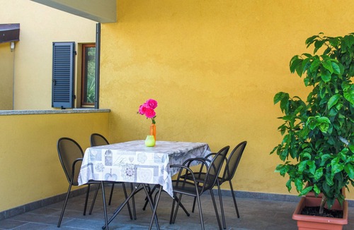 Cannobio Apartment | 2-zimmer-wohnung in Ruhiger und Sonniger Lage nur ca. 700 m vom Strand