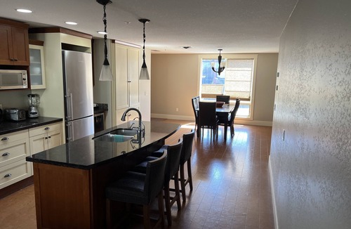 Cougar Creek Condo | 3 Bedroom Luxury Condo