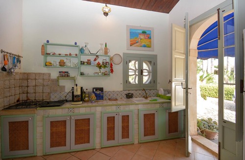 Cava dʼAliga House | 3 bedroom nice home in Cava D'aliga