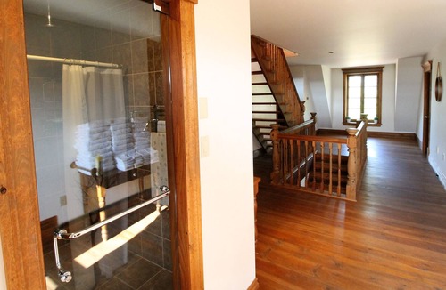 Saint-Denis-de-Brompton Ski Chalet | 30 persons in the nature, luxury domaine