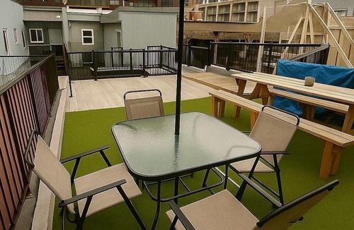 Quartier des Spectacles Apartment | #303 Downtown 3 Bedroom Loft in free indoor parking
