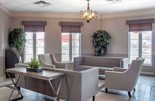 Moncton Hotel | 4-Star Hotel ∙ Chateau Moncton Trademark Collection by Wyndham