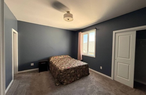 Steinbach House | 6 Bedroom spacious house